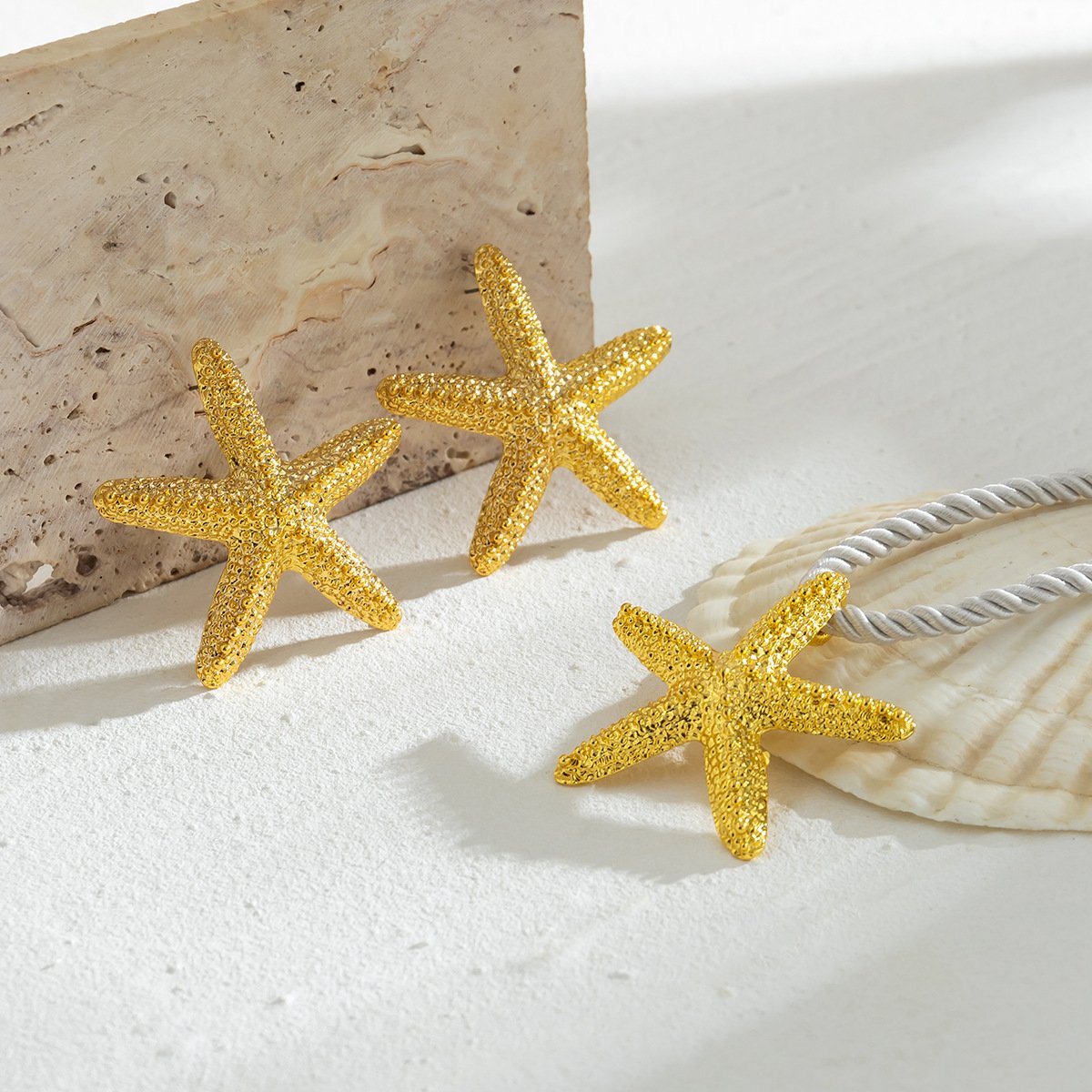 97eedca7-ded6-4cc1-9295-d9556fdbded3.jpg Beach Starfish Pendant Necklace Earrings
