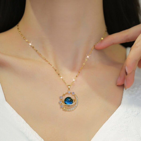 01da0c9c-310a-42c3-8add-5eb82781912f.jpg Stainless Steel Starry Sky Planet Astronaut Necklace For Women Light Luxurious Temperament Star Metal Chain Jewelry Gift