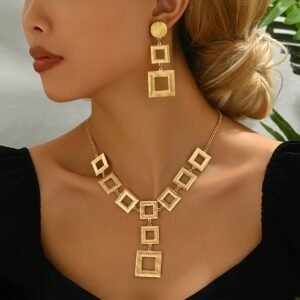 Lxalry 14K Gold Jewelry Set for Everyday Chic and Evening Glamour