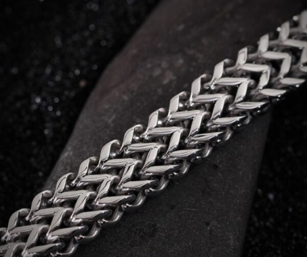 Men's Domineering Double Dragon Bracelet