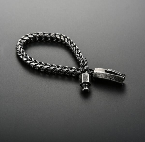 1492668706049.jpg 316L Stainless Steel Four-sided Grinding Chain Bracelet