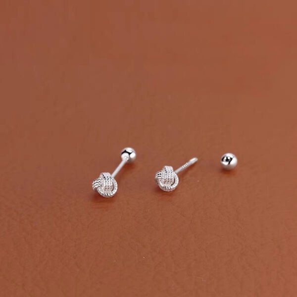 1ee03e3d-103e-4704-af58-9cd149acc59c.jpg Silver Needle Ruyi Knot Stud Earrings Female Screw Tightening Buckle