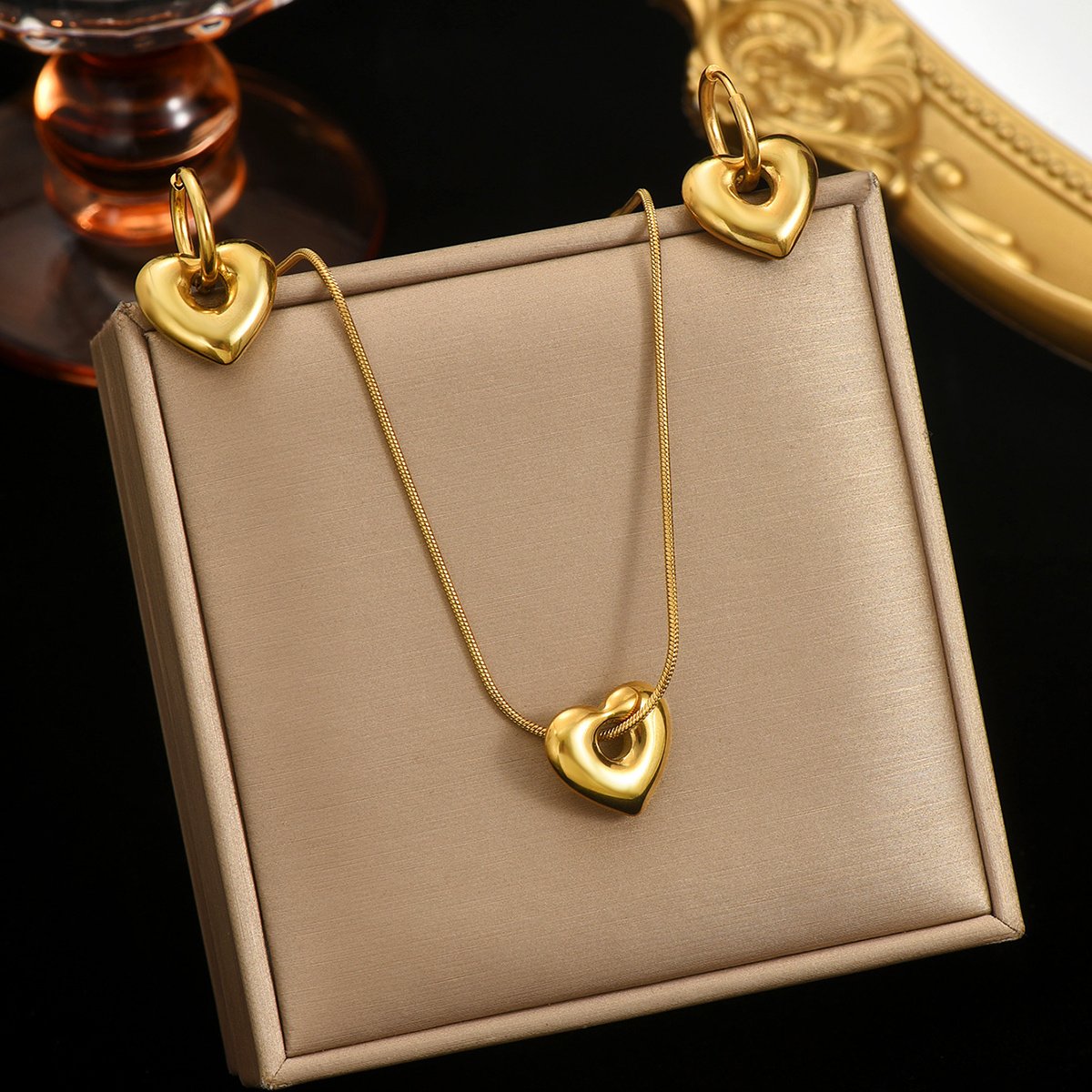 23f085fb-a36e-4ad2-9b97-17d954771066.jpg Lxalry 18K Gold Plated Jewelry Set Mirror Polished Handmade Luxury Gift Band