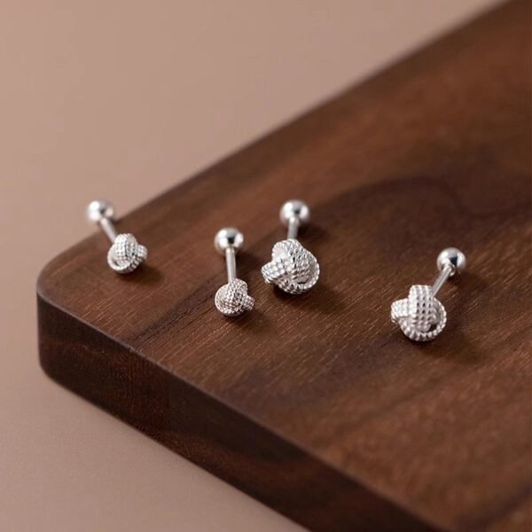 2a52b837-aa43-4ba9-92c8-325f1137dadf.jpg Silver Needle Ruyi Knot Stud Earrings Female Screw Tightening Buckle