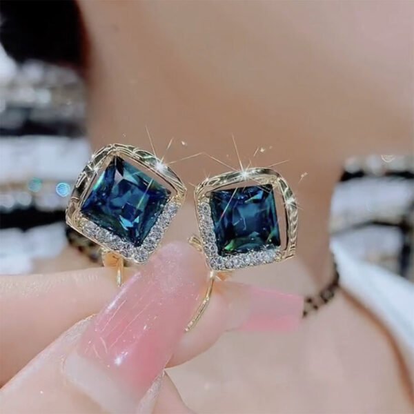 30fc7752-d429-4523-a97d-cf159e7c861f-1.jpg Design Geometric Square Earrings Elegant Women