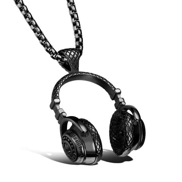 3366242965_113251234.jpg Titanium fashion music headset earplugs pendant necklace for men