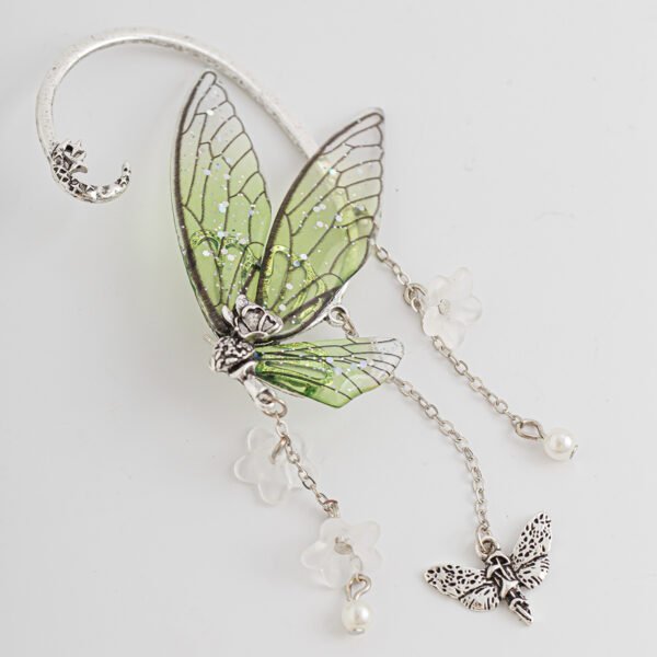 3f40536a-46a0-4bd7-85f8-779f9b81b7f0.jpg Elf Tassel Butterfly Contour Wing Ear Clip