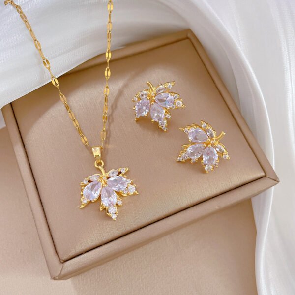 63f93d1b-f30d-4cad-8d63-42d51f726f9f.jpg Maple Leaf Light Luxury Temperament Necklace Ear Stud Jewelry Suit Women