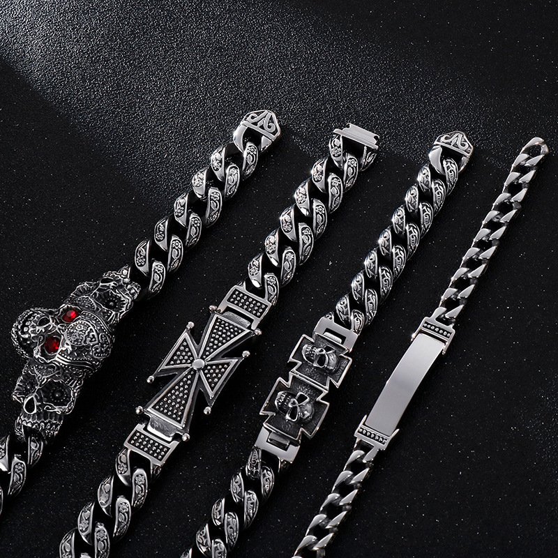 8a5edba7-cff4-4428-8aad-7664404a2859.jpg Vintage Old Hand Jewelry Trend Domineering Skull Cross Totem Inlaid Zircon Titanium Steel Bracelet For Men