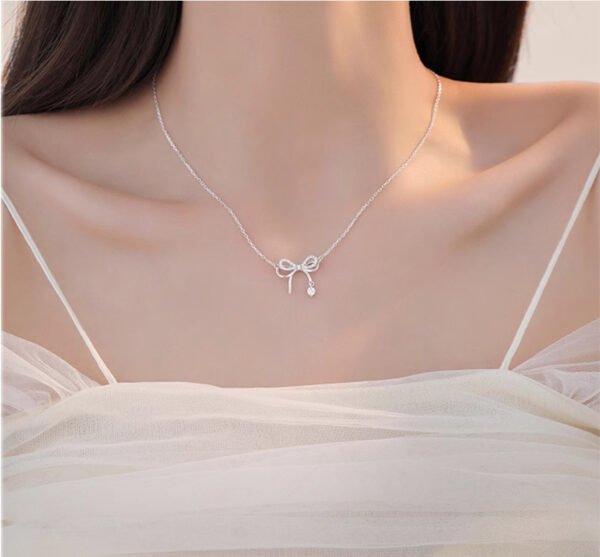 93efb9ad-3e36-4fa7-9c1a-0ac1efdfe4d6-2.jpg Women's Bow Necklace 999 Sterling Silver Clavicle Chain