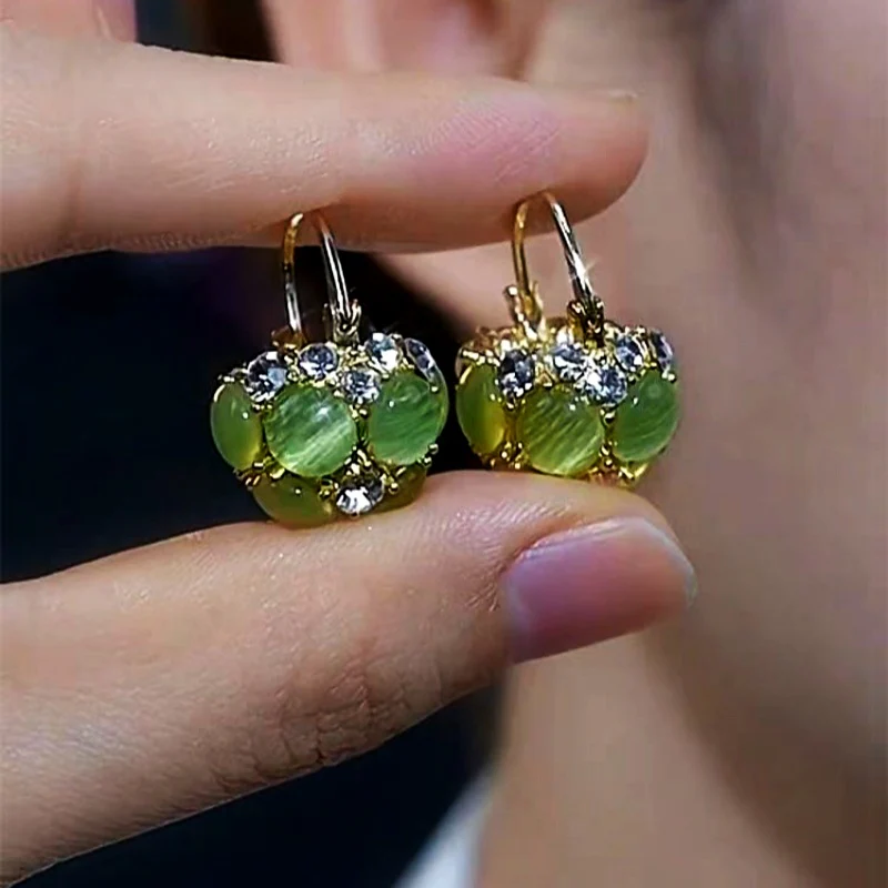 Ella18jewelry14KGold-platedExquisiteOpalFlowerGreenBasketEarrings_115e6f84-701e-4191-9455-482c75876bd7 Affordable Luxury Style Niche Temperament Pearl Ball Cabas Earrings