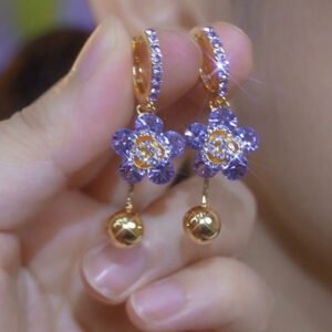 Light Luxury Exquisite And Versatile Purple Zircon Flower Ear Clip