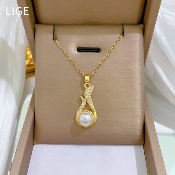 O1CN01PgxwDZ2J3gWQXIoDp_2206683529366-0-cib.jpg Necklace And Earrings Suite Light Luxury Full Diamond Pearl