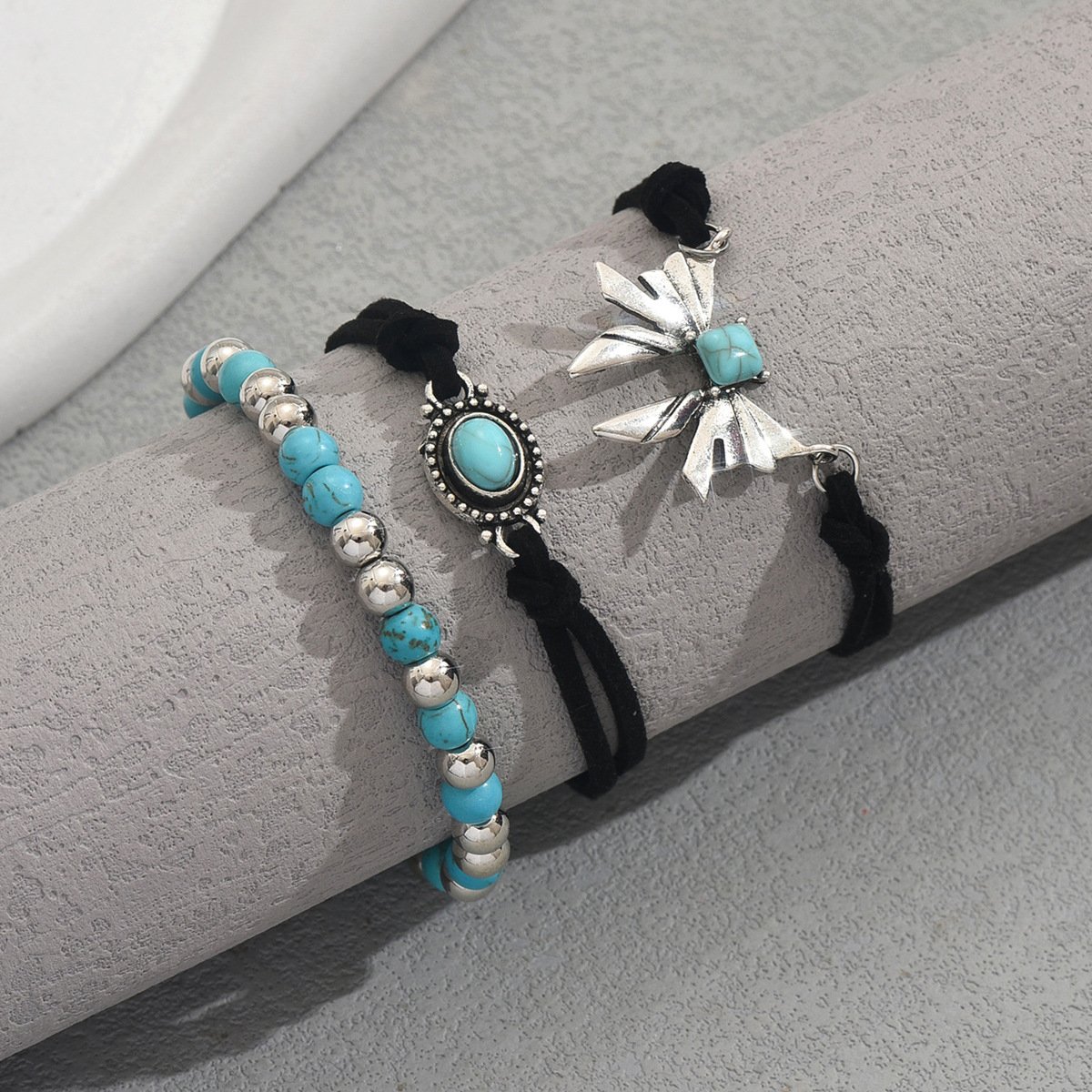 O1CN01ZTUUoT1TX82MADOCC_2208880022391-0-cib.jpg Geometric Butterfly Turquoise Design Bracelet Three-piece Set