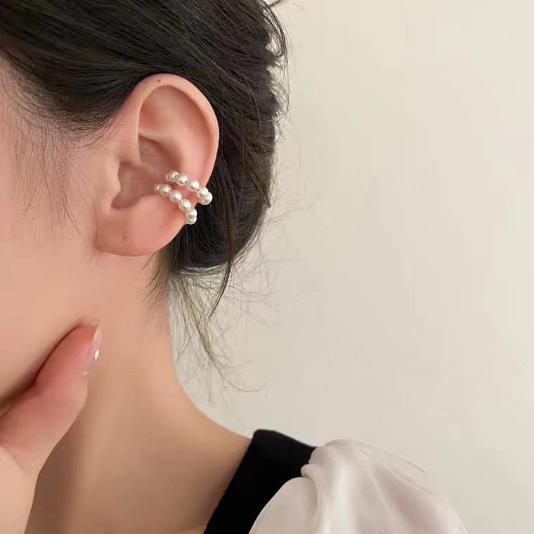 a15a45d3-6c8c-4c71-a1b2-8868a31bb09f.jpg Sterling Silver Needle C- Shaped Pearl Earrings Style Ear Clip Simple Dignified Ear Clips Earrings