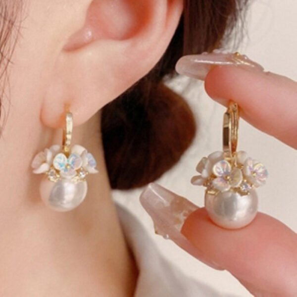 aa9b1527-1405-41bb-8628-31f42dfa1dee.jpg S925 Silver Needle Korean Shell Flower Basket Pearl Earrings