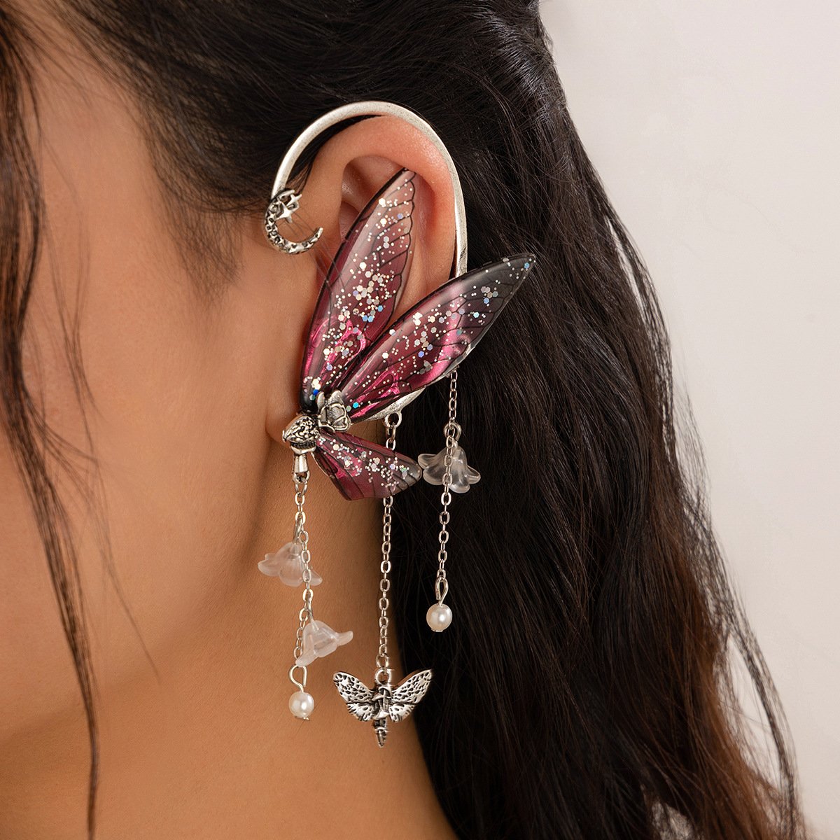 ac46a1ff-502d-4f81-998e-ed2c27a982e4.jpg Elf Tassel Butterfly Contour Wing Ear Clip