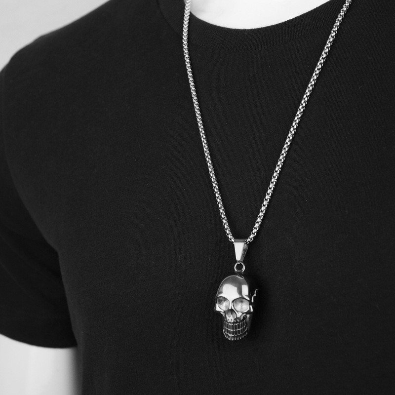 c39dd0bf-a08b-4b36-b86f-dfaa136a25c2.jpg Halloween Skull Necklace Personality Punk Necklace Men Fashion Titanium Steel Accessories