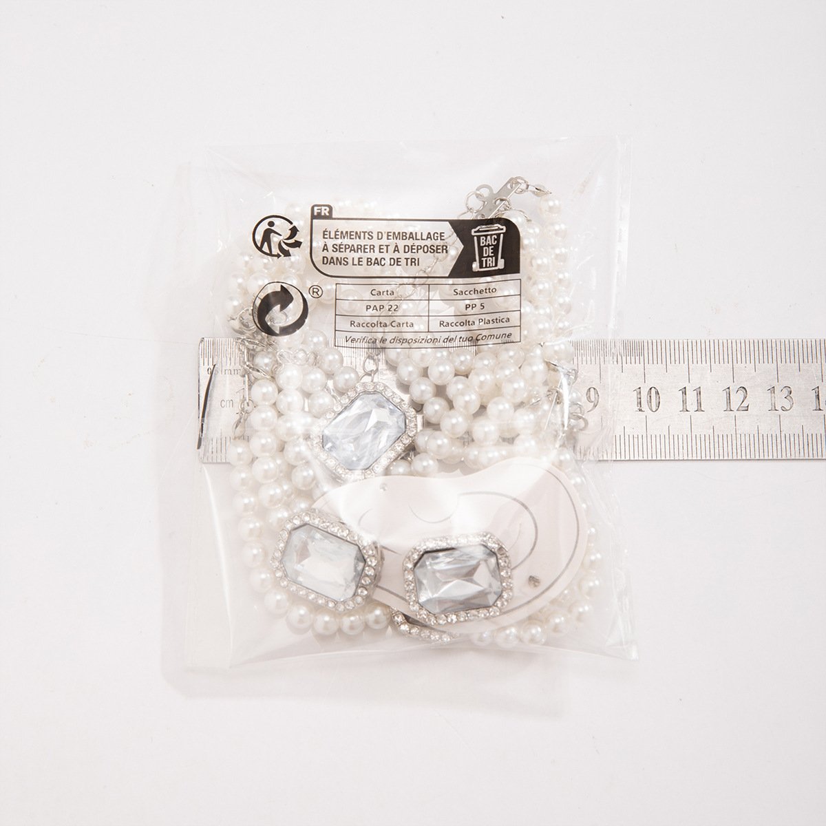 Entry Lux Short Artificial Pearl Necklace