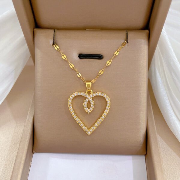 e9f2ff29-2bf0-44cf-8d4f-754f70b76621.jpg Women's All-match Clavicle Chain Titanium Steel