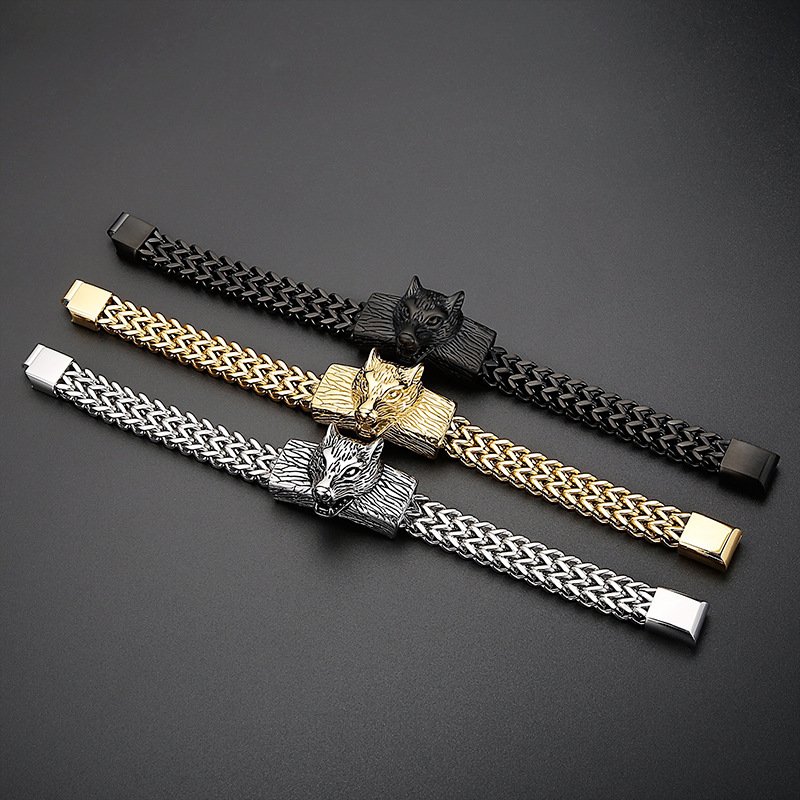 Fashion Street Shooting Wolf Head Men's Titanium Steel Bracelet