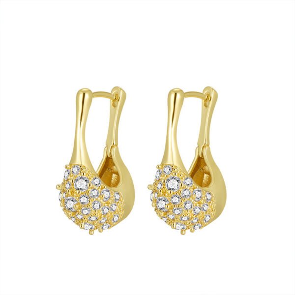 f80d7ddc-aabb-4f05-993d-019df7e7b3e4-1.jpg European And American High Sense Temperament Ear Clip