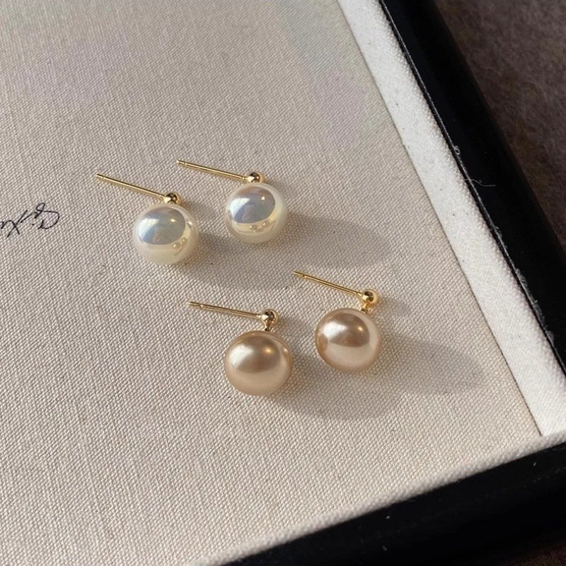 Fashion Steamed Bread Pearl Female Stud Earrings
