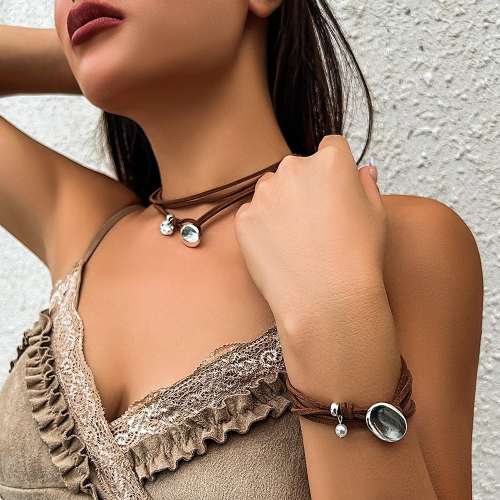 Fashion necklace double-layer winding necklace retro simple clavicle chain high-end